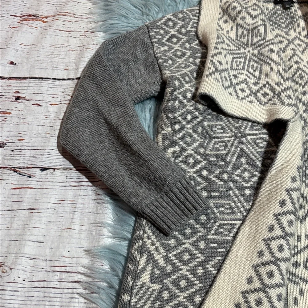Talbots Wool Cashmere Blend Snowflake Graphic Grey White Open Front Cardigan LP - Picture 3 of 7